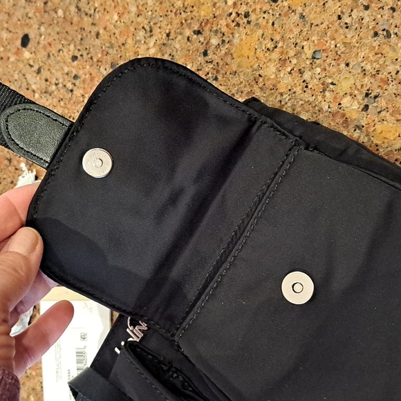 🌍Kipling.Tessa🌍 - Picture 9 of 11